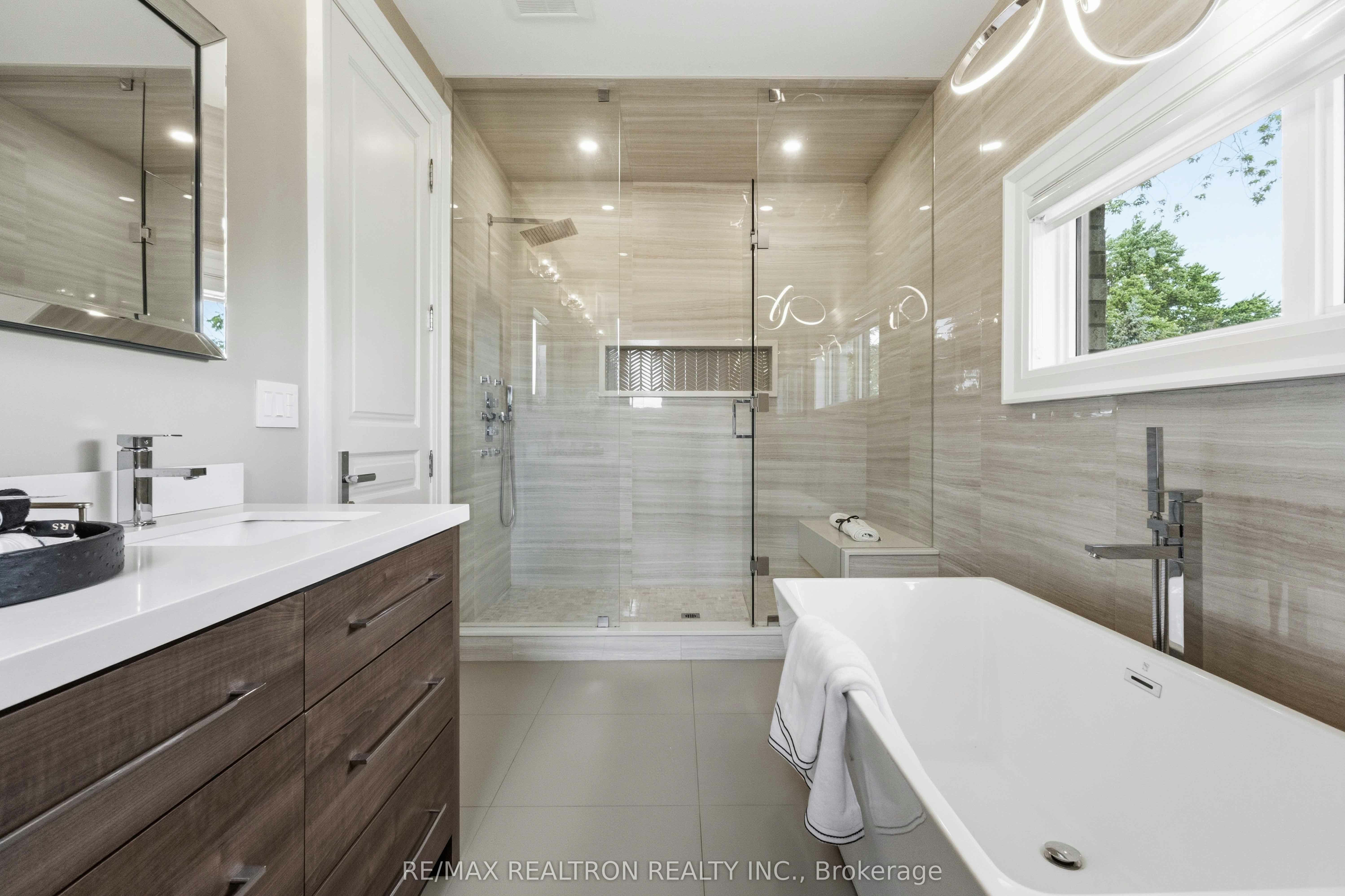 809 Fairview Avenue, Pickering, ON, L1W 1M7 - 29