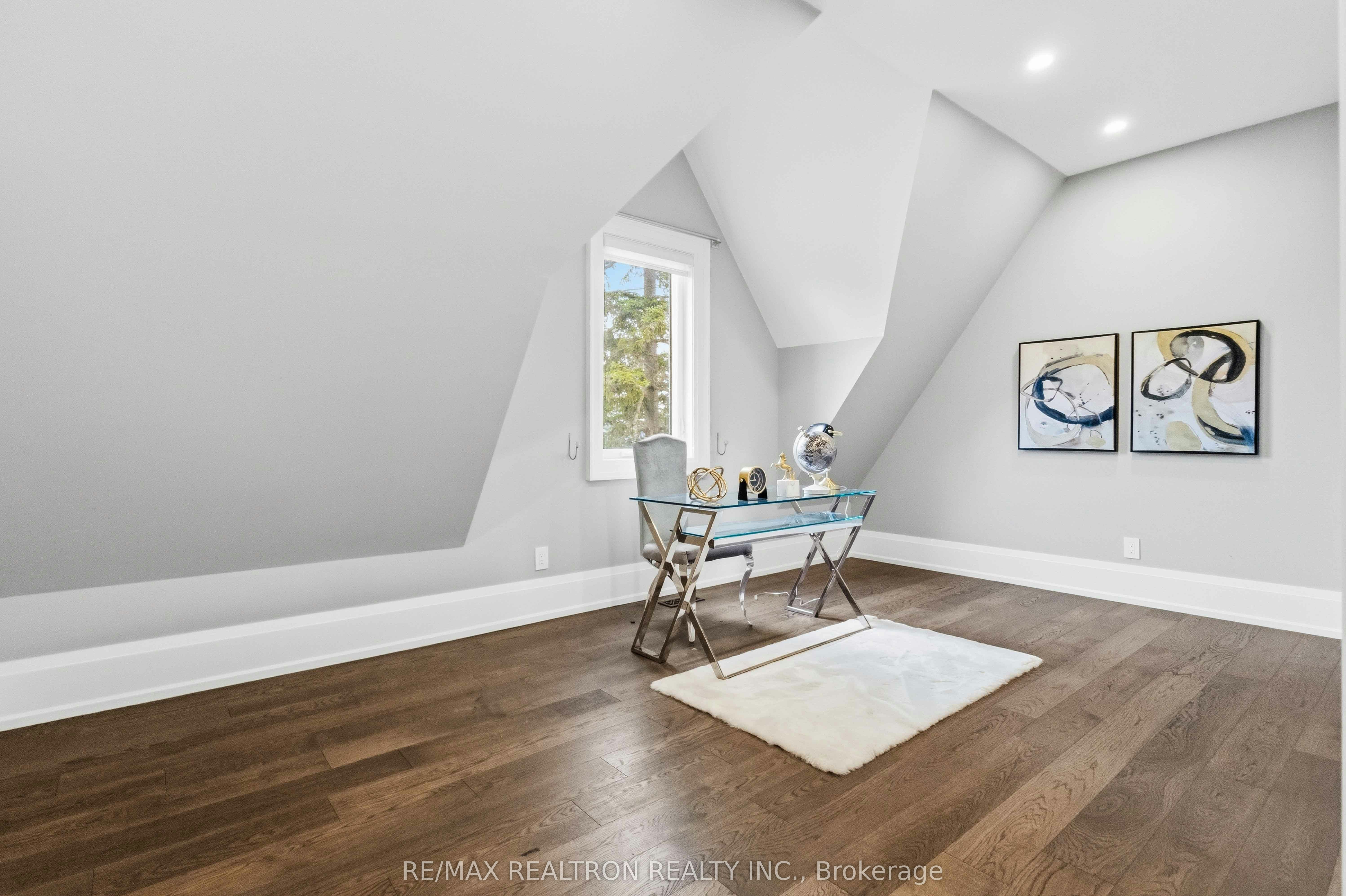 809 Fairview Avenue, Pickering, ON, L1W 1M7 - 33