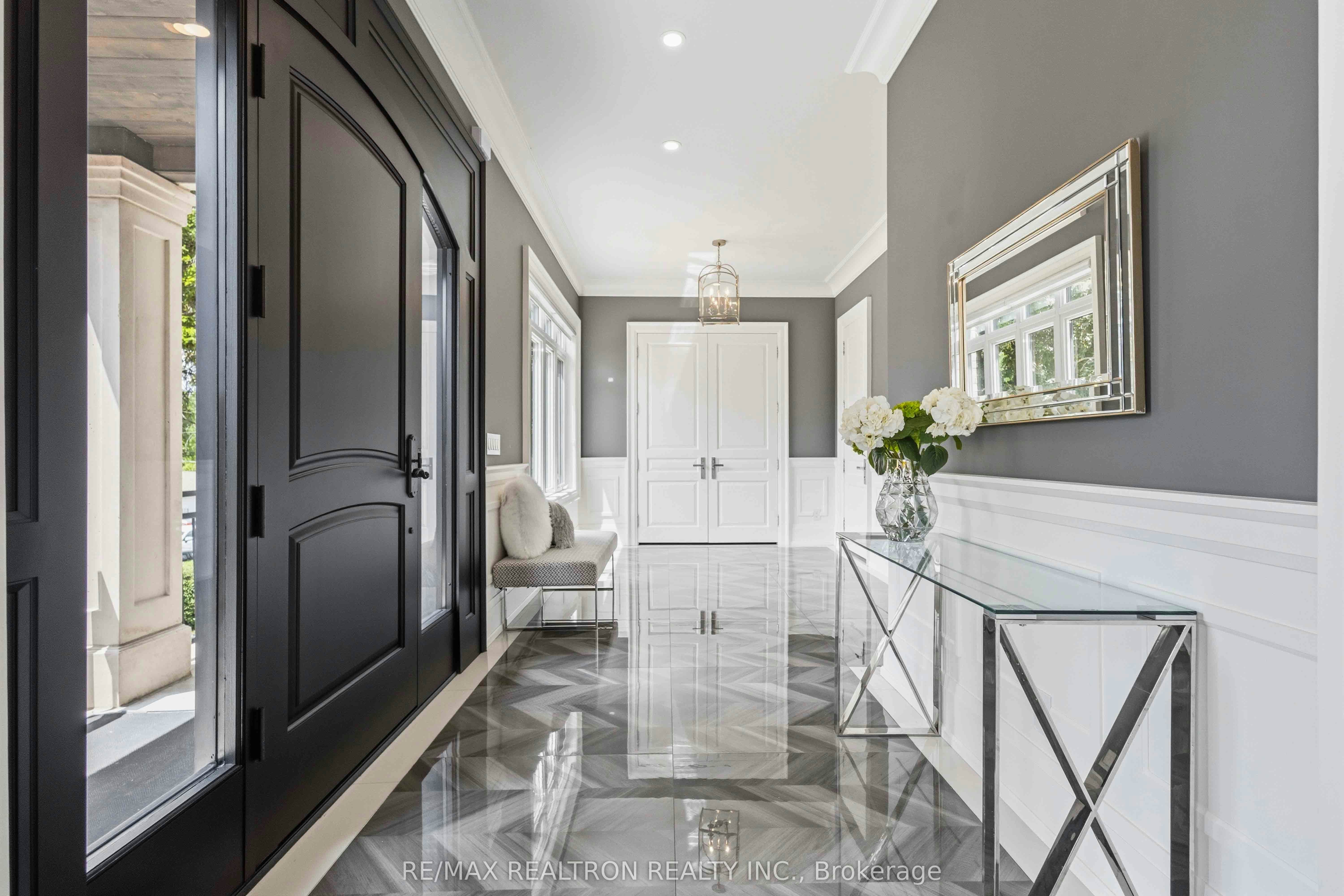 809 Fairview Avenue, Pickering, ON, L1W 1M7 - 6
