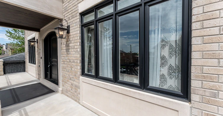809 Fairview Avenue, Pickering, ON, L1W 1M7 - 4