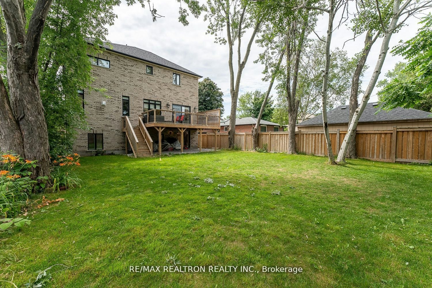 809 Fairview Avenue, Pickering, ON, L1W 1M7 - 45