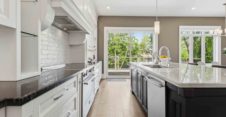 809 Fairview Avenue, Pickering, ON, L1W 1M7 - 20