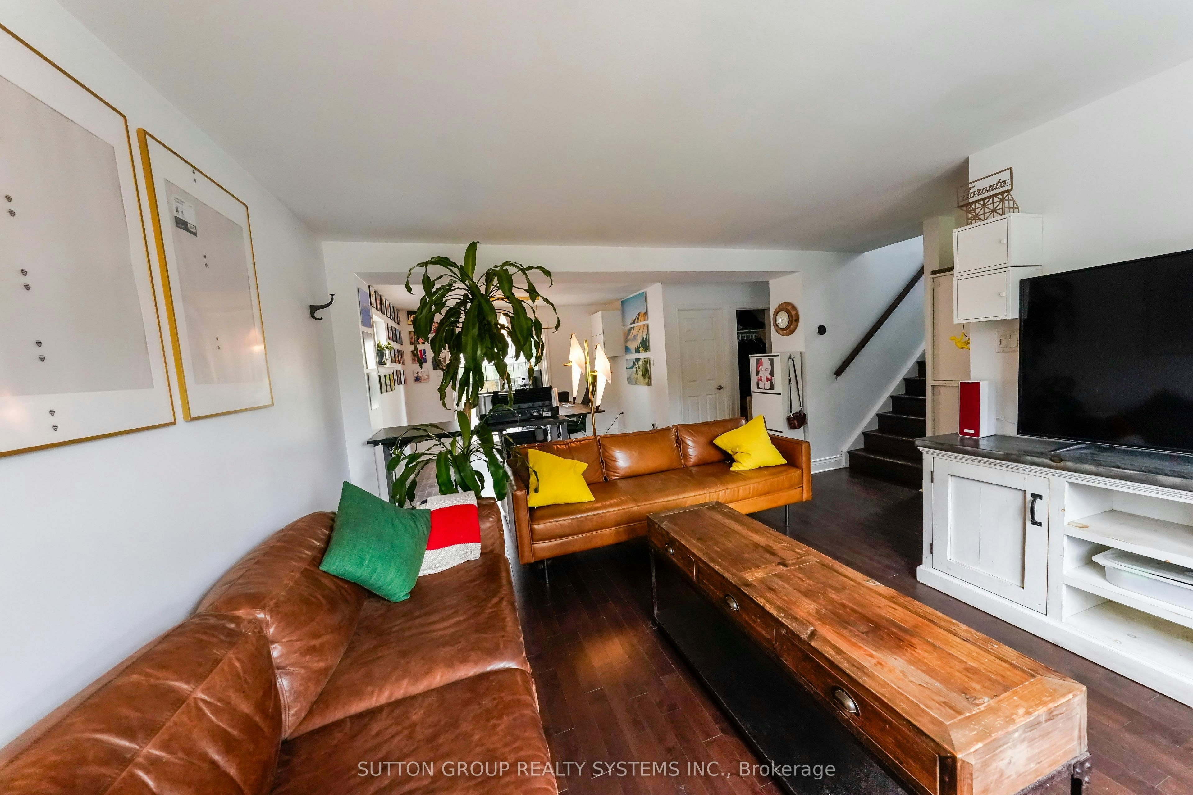 Upper-684 Birchmount Road, Toronto, ON, M1K 1R3 - 10