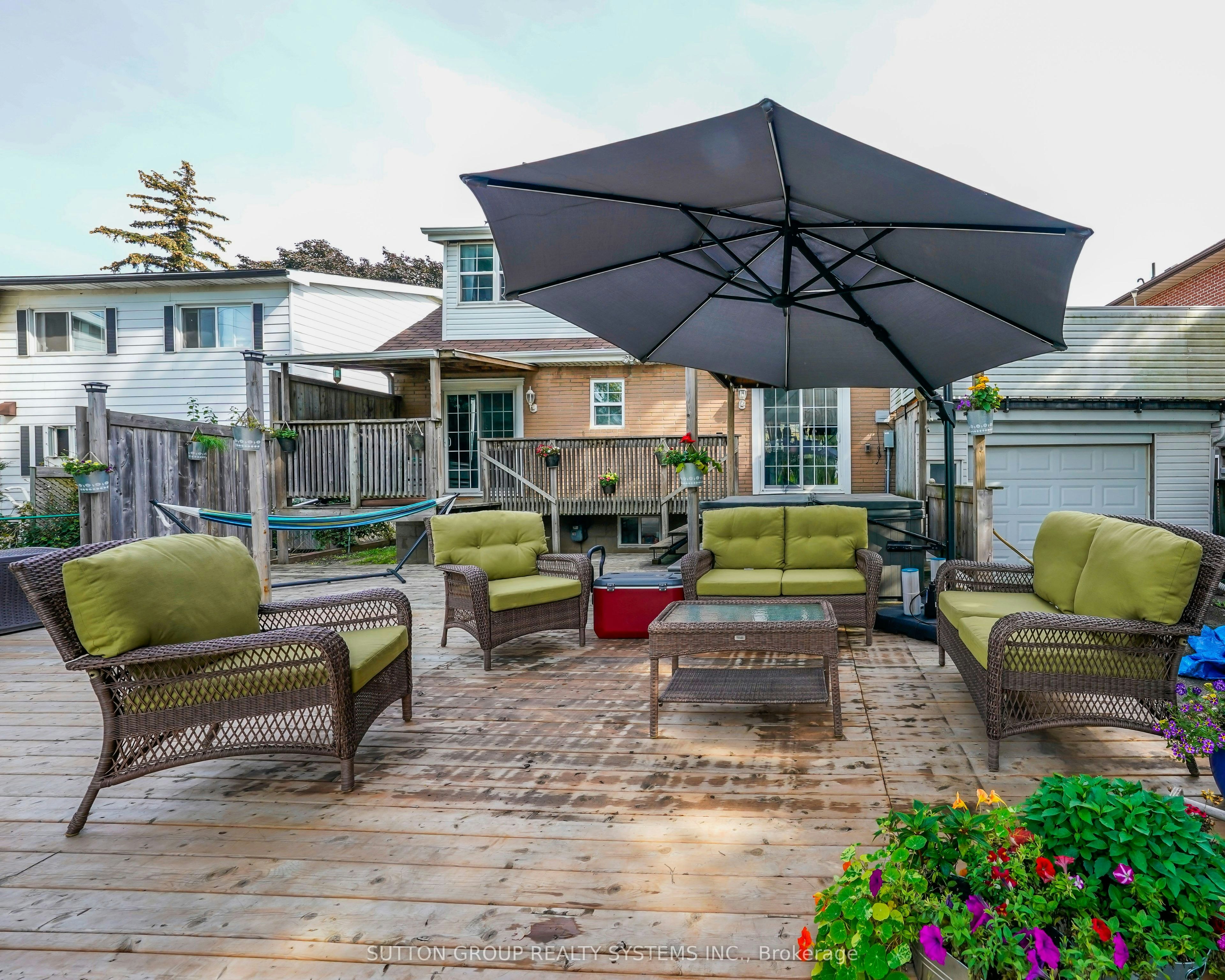 Upper-684 Birchmount Road, Toronto, ON, M1K 1R3