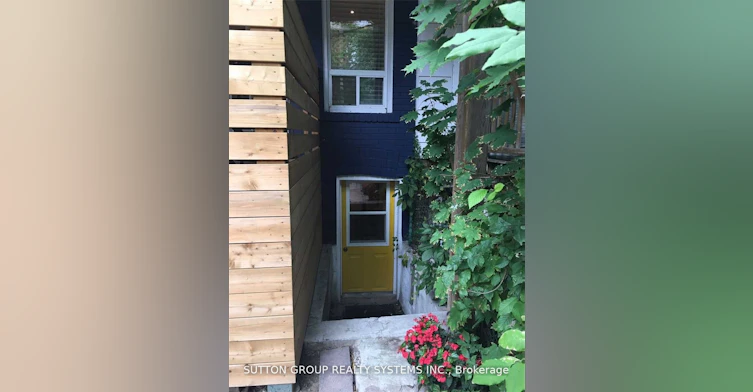 Bsmt-327 Coxwell (Basement) Avenue, Toronto, ON, M4L 3B5 - 2