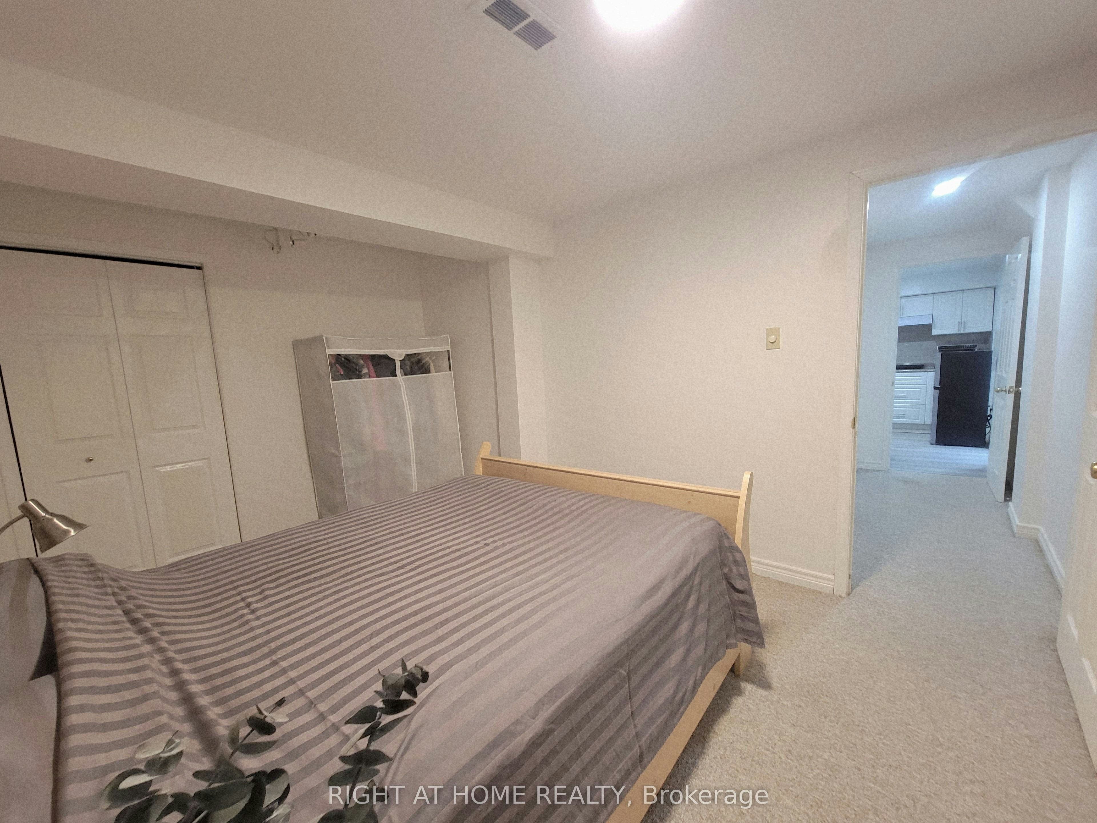 Basement-70 Lipton Crescent, Whitby, ON, L1R 1W9 - 9