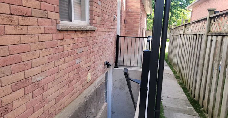 Basement-70 Lipton Crescent, Whitby, ON, L1R 1W9 - 3