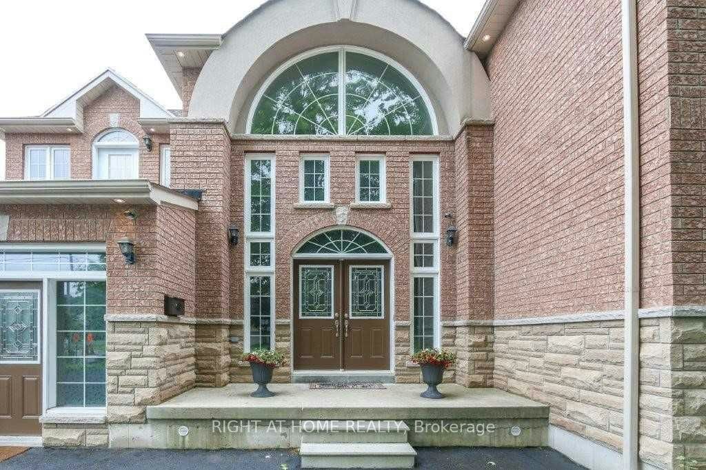 4441 Lawrence Avenue E, Toronto, ON, M1E 2T6