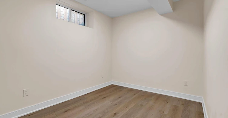 19 Topham Road, Toronto, ON, M4B 3K3 - 41