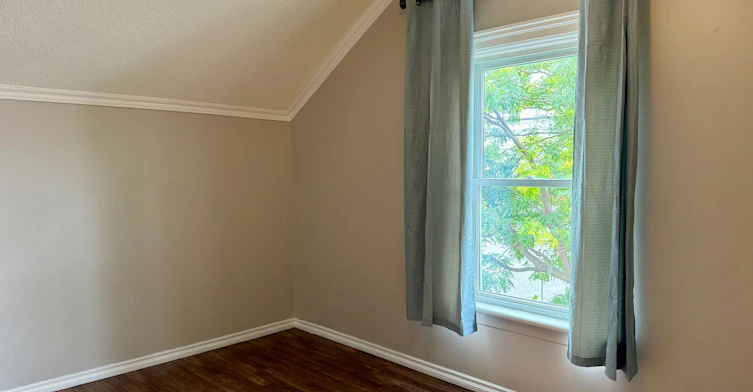 12 Hemlock Avenue, Oshawa, ON, L1H 1Y7 - 13