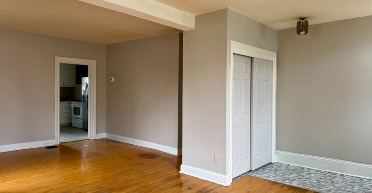 12 Hemlock Avenue, Oshawa, ON, L1H 1Y7 - 7
