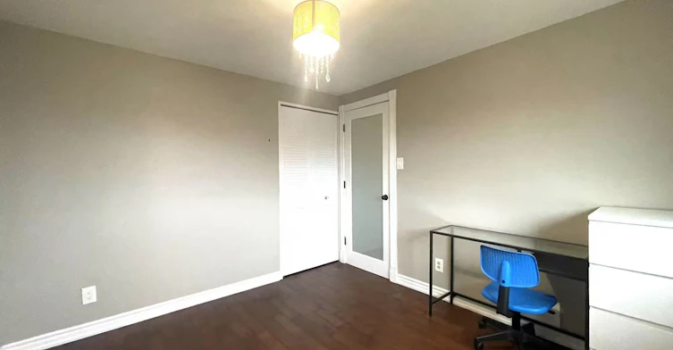Upper-15 Orangewood Crescent, Toronto, ON, M1W 1C5 - 17