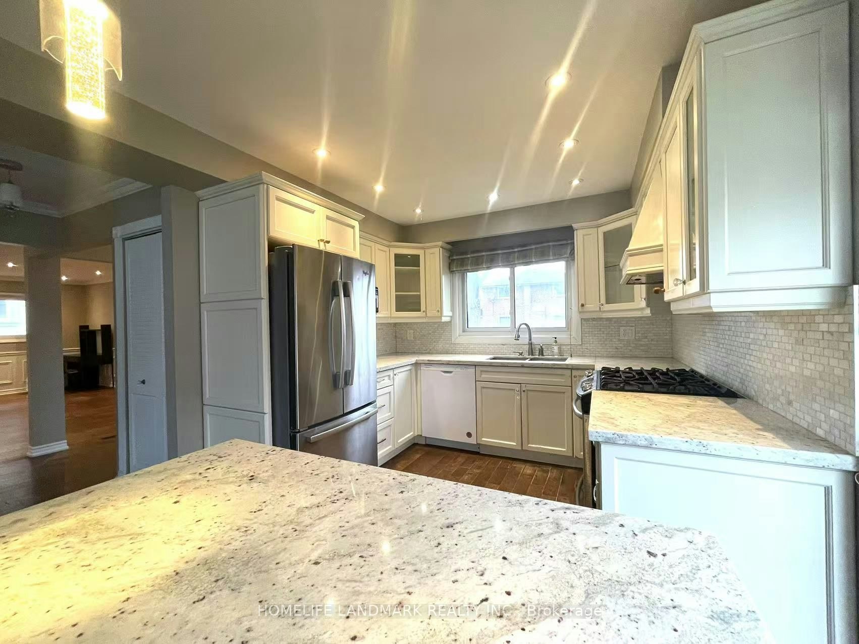 Upper-15 Orangewood Crescent, Toronto, ON, M1W 1C5 - 5