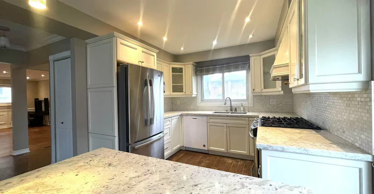 Upper-15 Orangewood Crescent, Toronto, ON, M1W 1C5 - 5