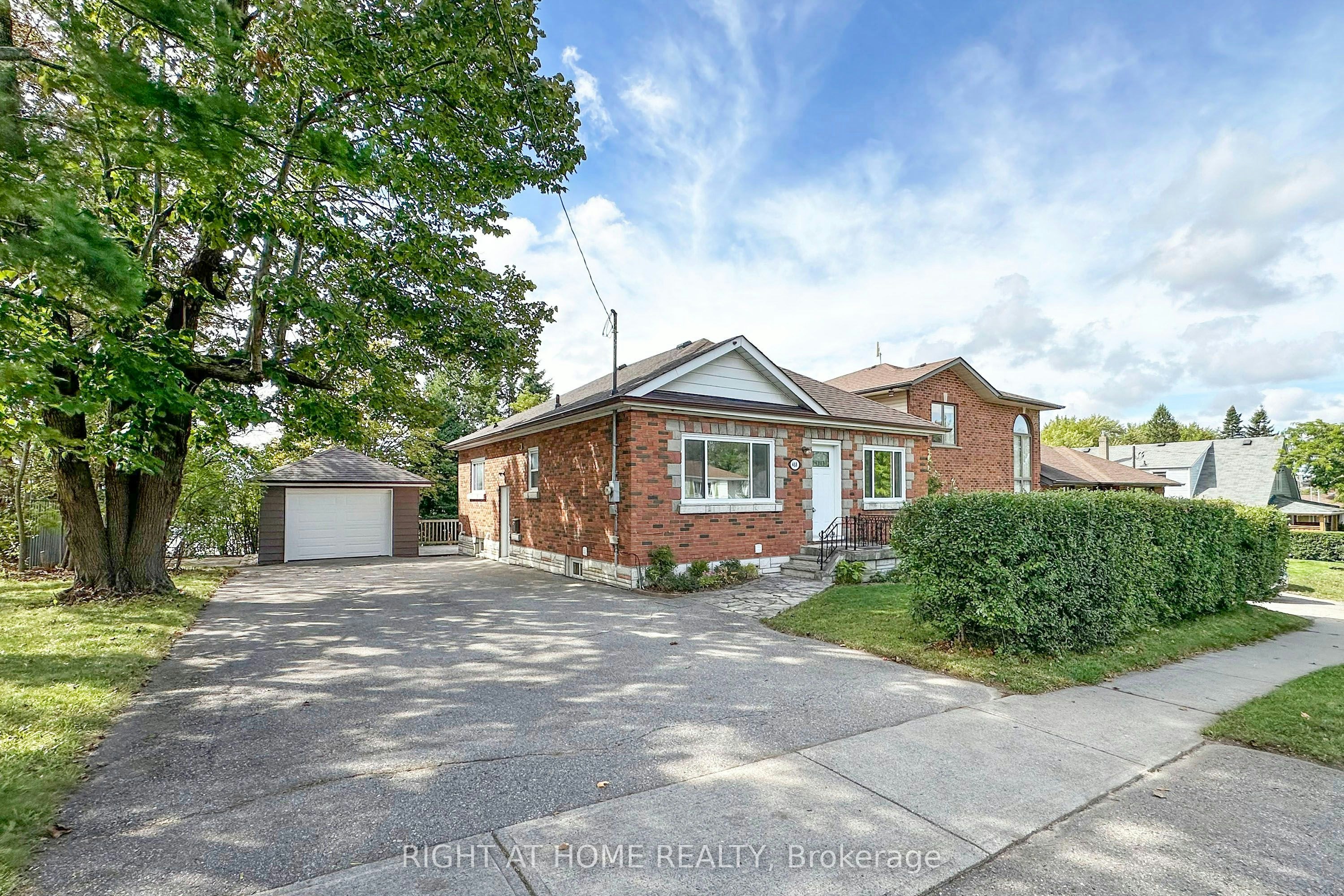 488 Cromwell Avenue, Oshawa, ON, L1J 4V2