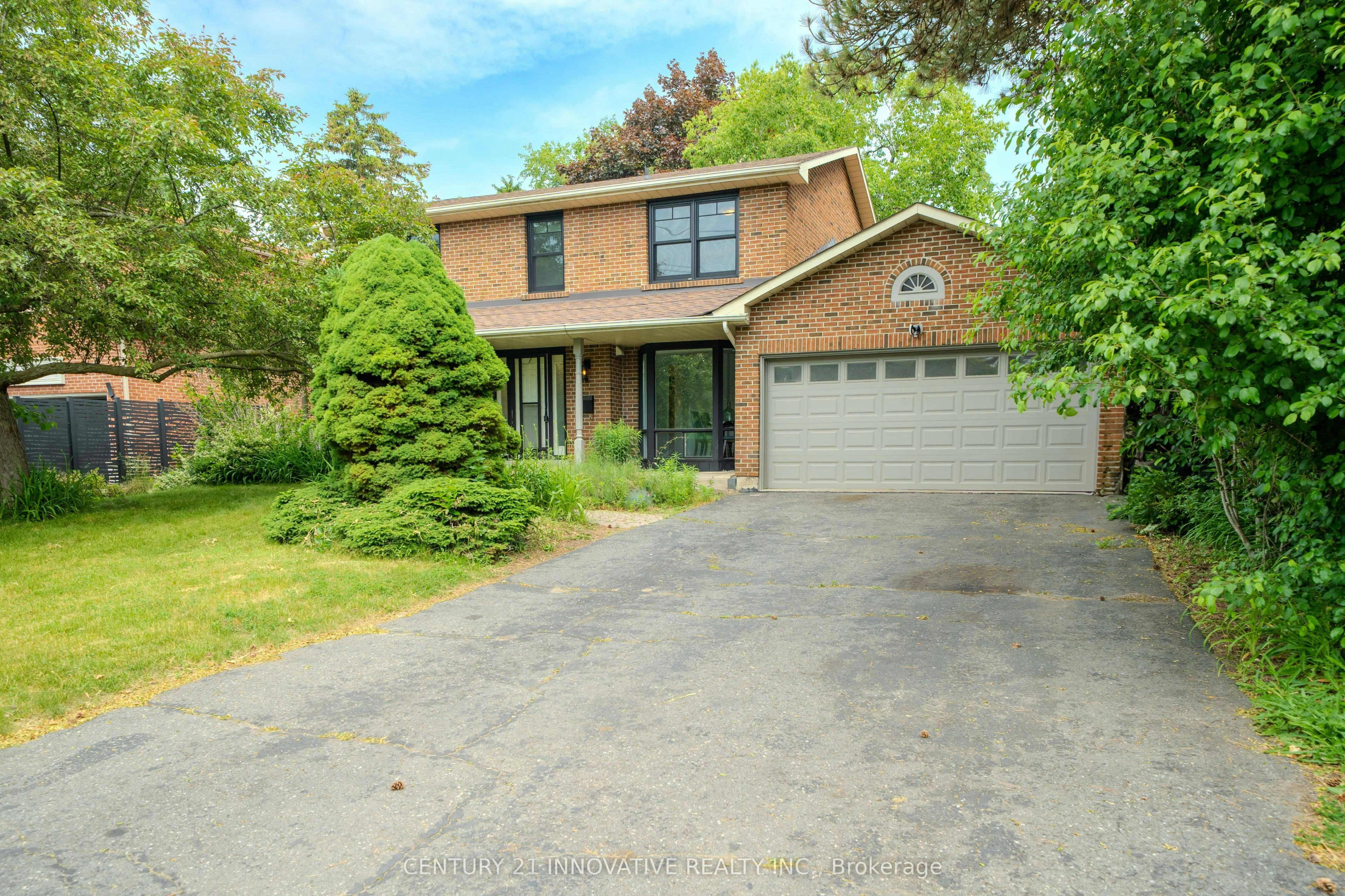 172 Lawson Road, Toronto, ON, M1C 2J4