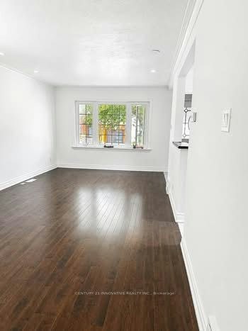 Main-240 Parkview Hill Crescent, Toronto, ON, M4B 1S3 - 9