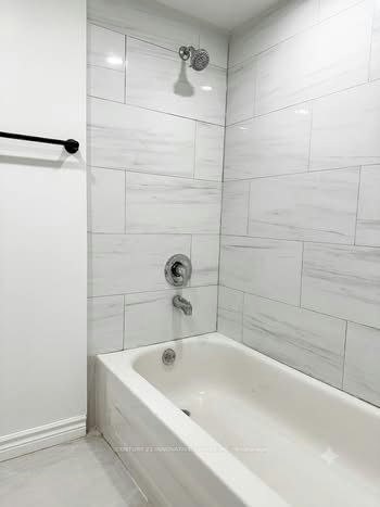 Main-240 Parkview Hill Crescent, Toronto, ON, M4B 1S3 - 23