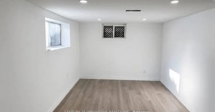 Main-240 Parkview Hill Crescent, Toronto, ON, M4B 1S3 - 25