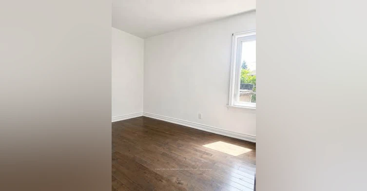 Main-240 Parkview Hill Crescent, Toronto, ON, M4B 1S3 - 12