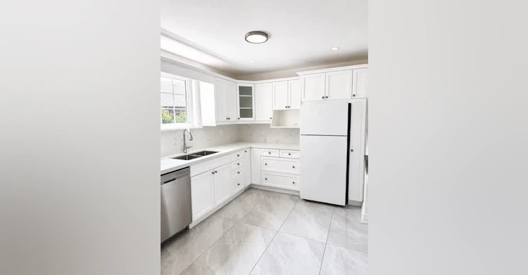 Main-240 Parkview Hill Crescent, Toronto, ON, M4B 1S3 - 7