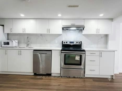 Main-240 Parkview Hill Crescent, Toronto, ON, M4B 1S3 - 20