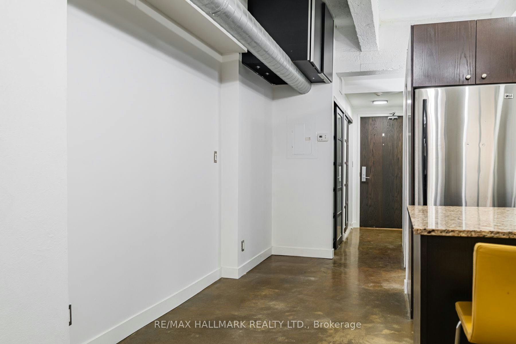 L06-201 Carlaw Avenue, Toronto, ON, M4M 2S3 - 15