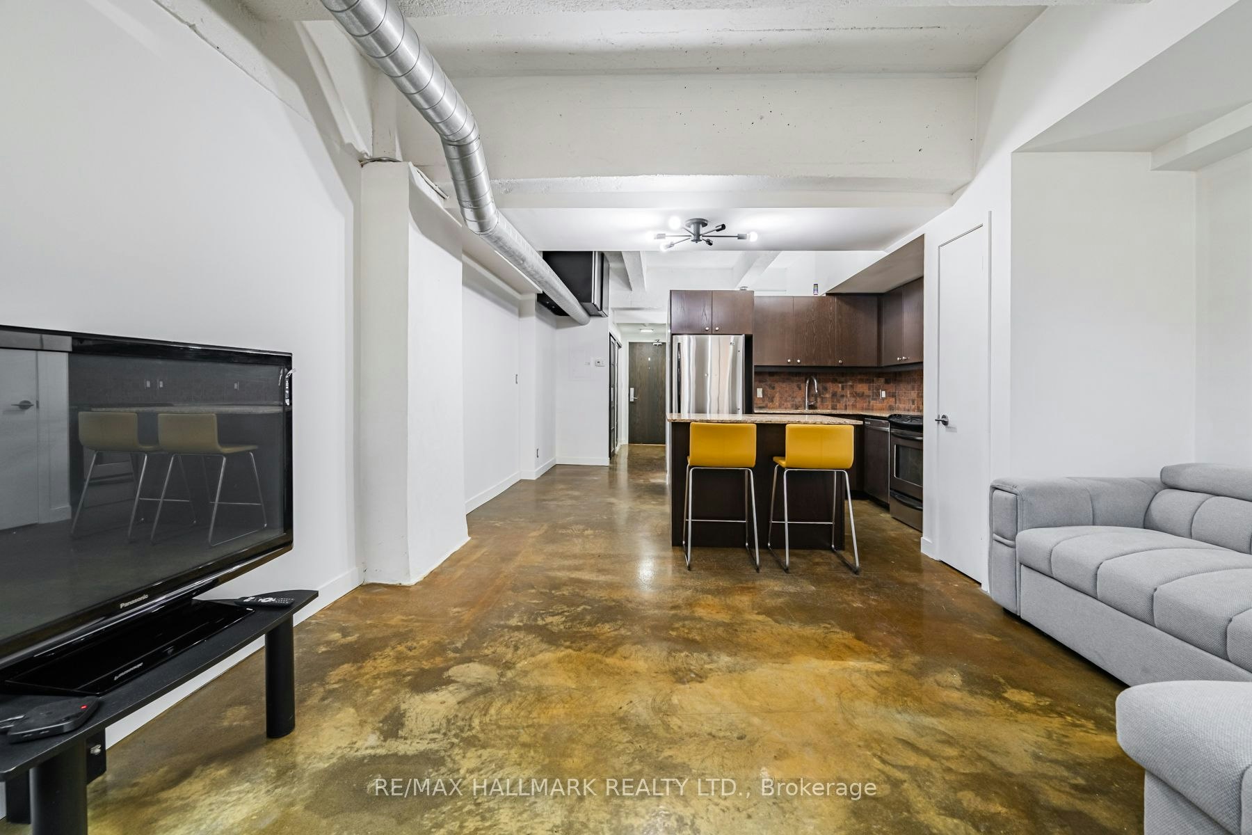 L06-201 Carlaw Avenue, Toronto, ON, M4M 2S3 - 14
