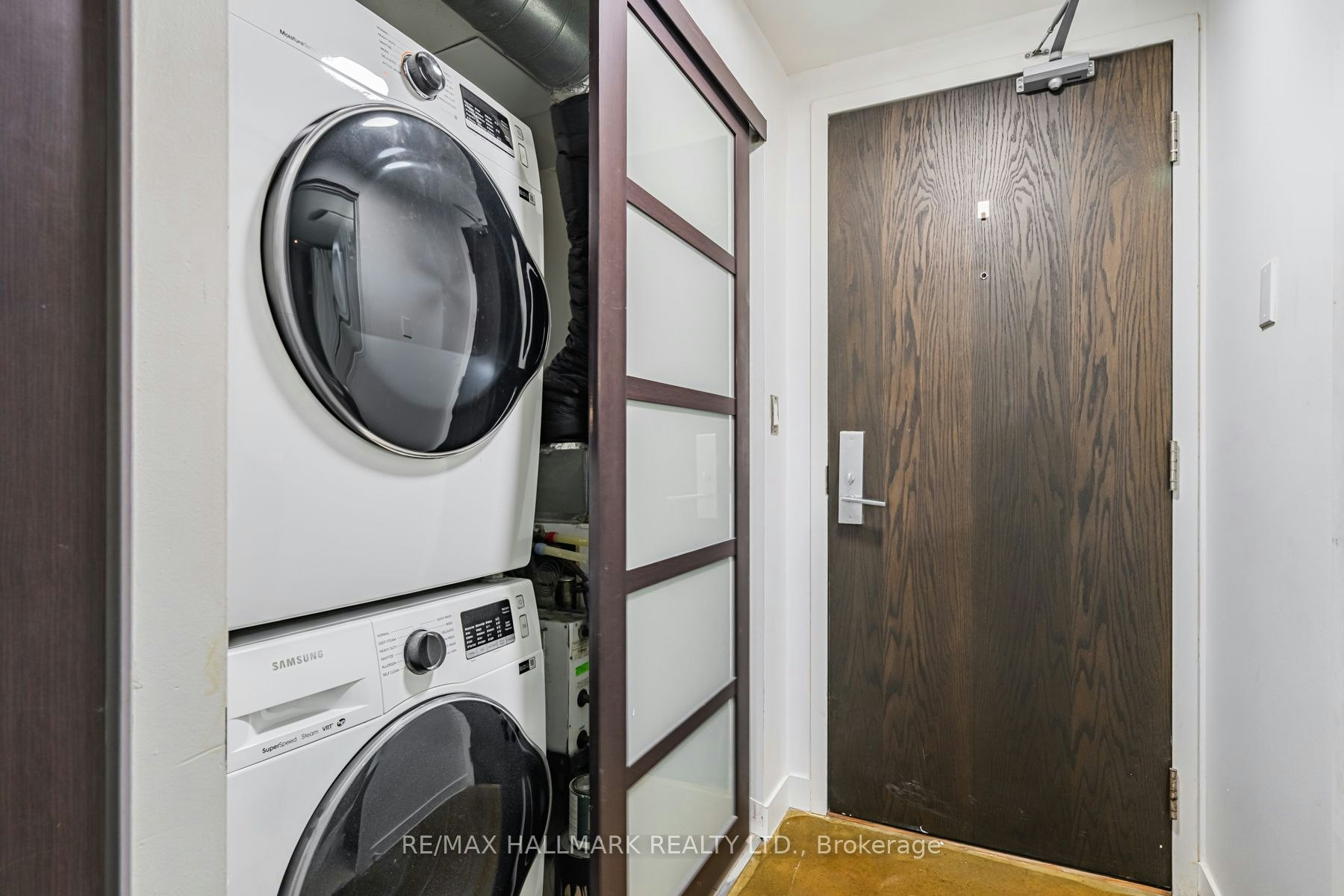 L06-201 Carlaw Avenue, Toronto, ON, M4M 2S3 - 19