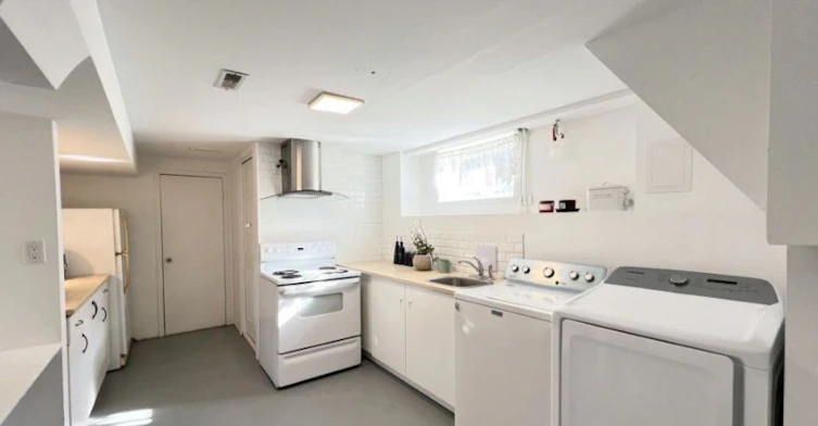636 Shakespeare Avenue, Oshawa, ON, L1H 3H9 - 4