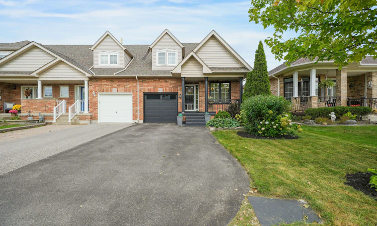 494 Flagstone Court