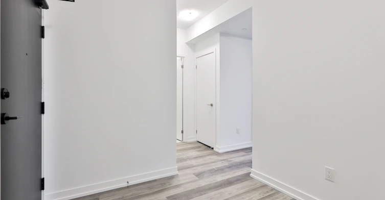 614-1480 Bayly Street, Pickering, ON, L1W 3R5 - 4