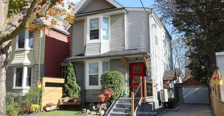 Main Level Studio-1 Hiawatha Road, Toronto, ON, M4L 2X7