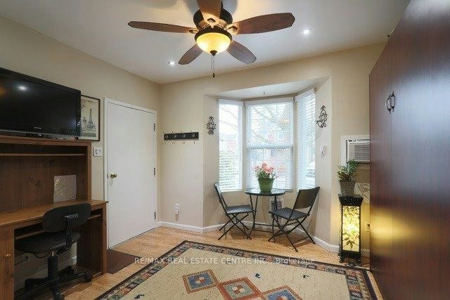 Main Level Studio-1 Hiawatha Road, Toronto, ON, M4L 2X7 - 2
