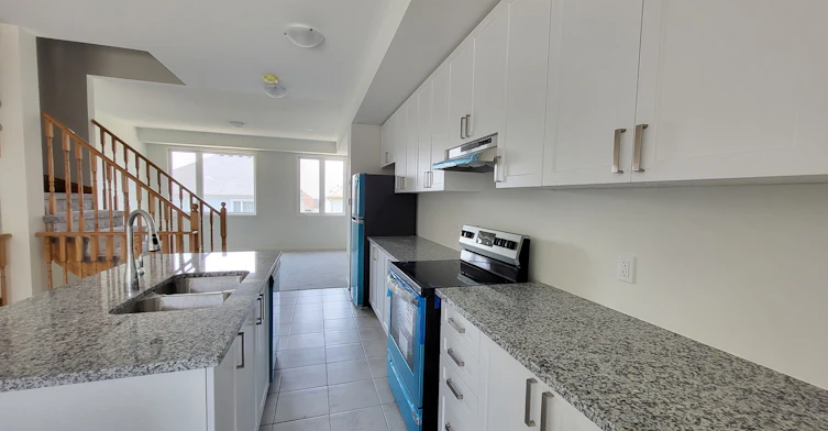 1432 Coral Springs Path, Oshawa, ON, L1K 3G1 - 7