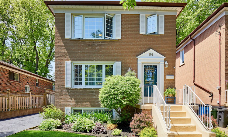 108 Gradwell Drive