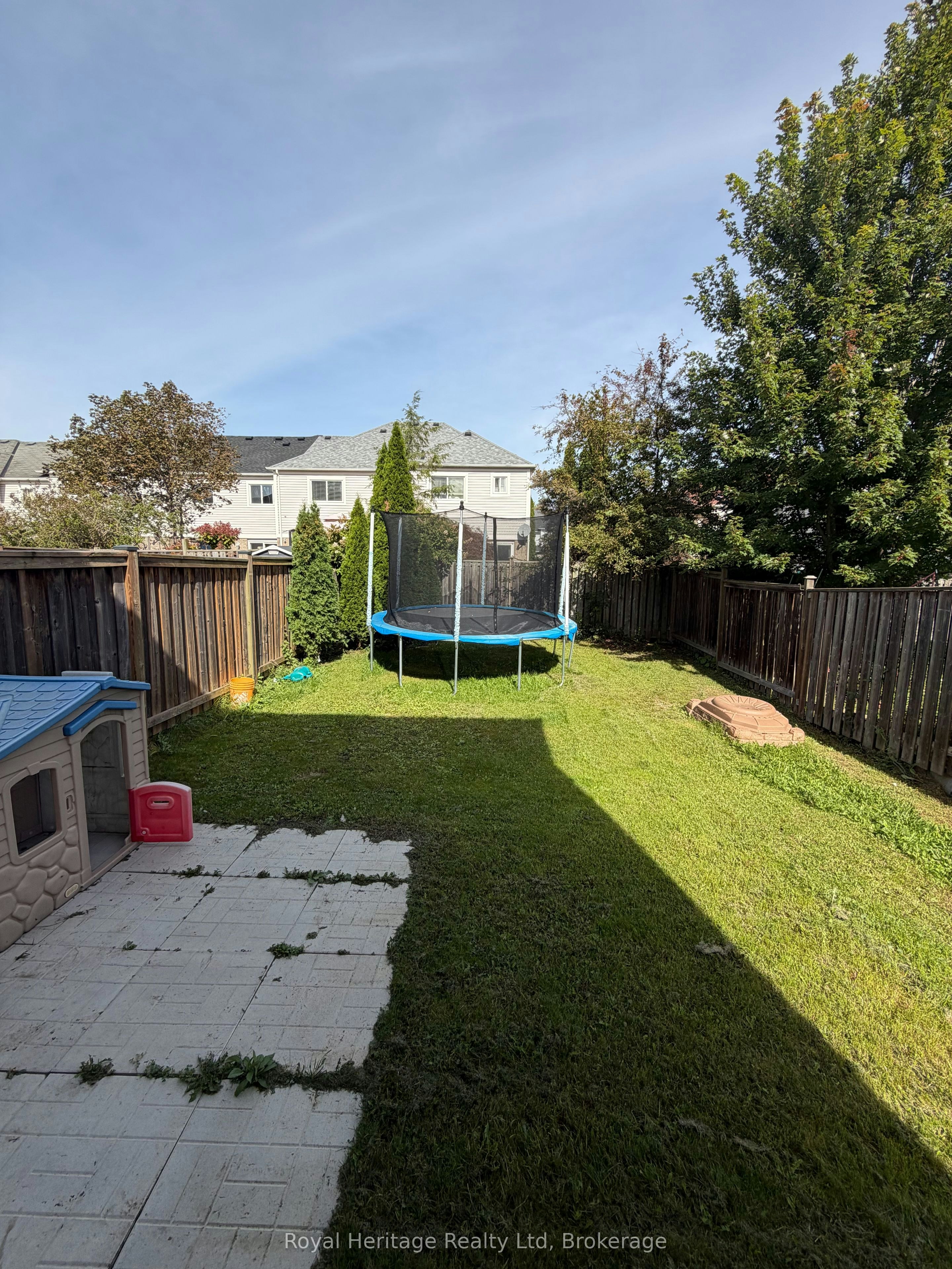 59 Bonello Crescent, Whitby, ON, L1R 3N7 - 34