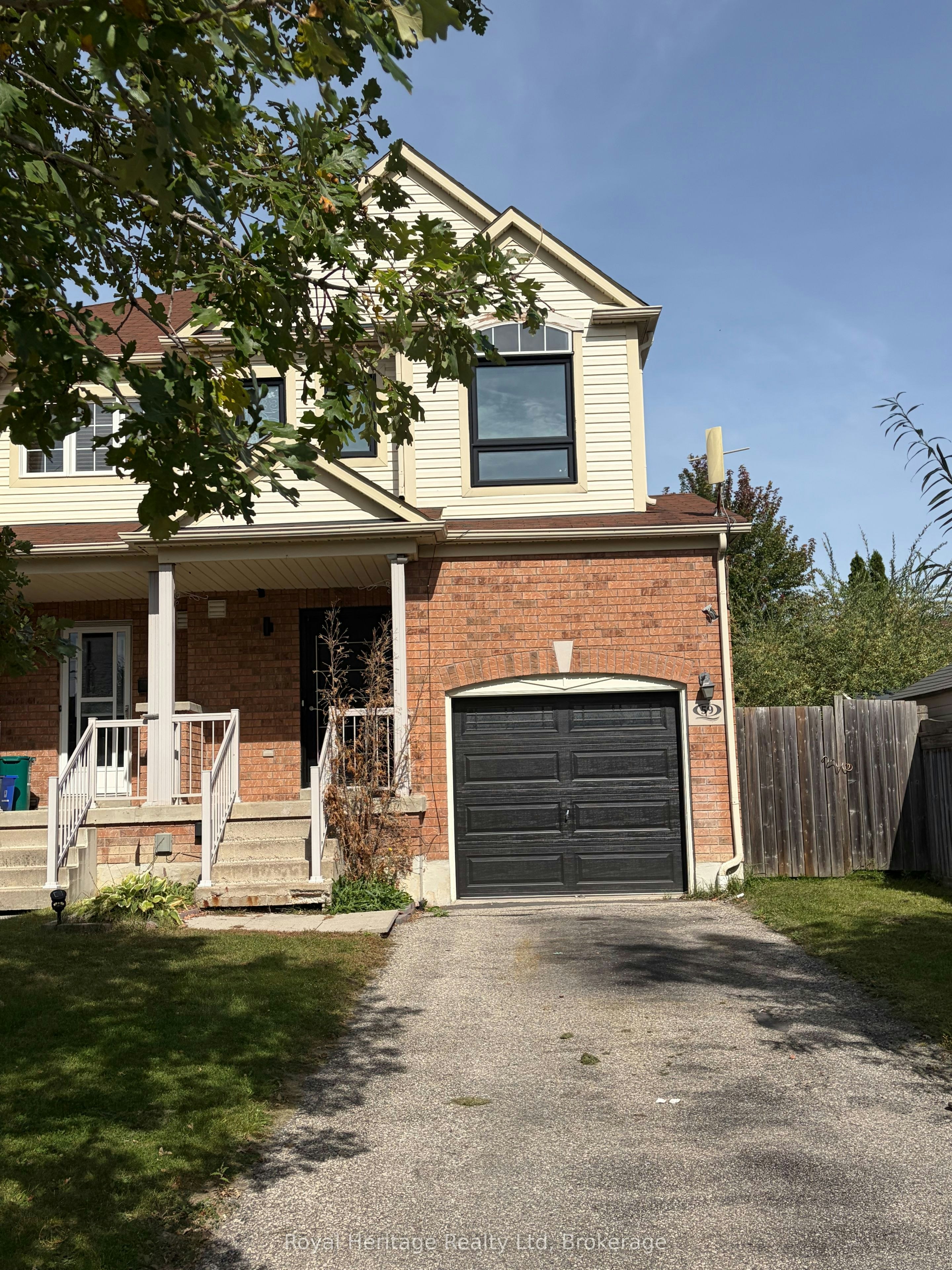 59 Bonello Crescent, Whitby, ON, L1R 3N7 - 2