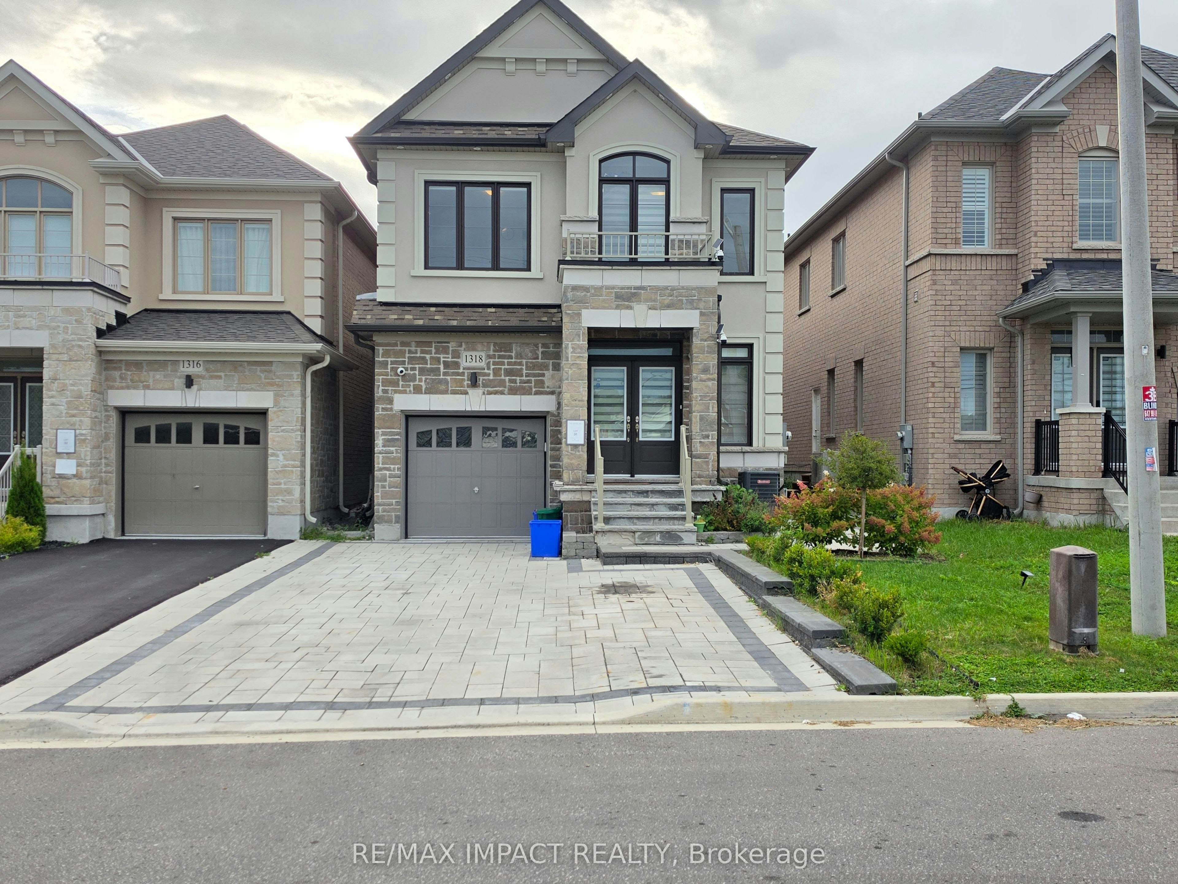 1318 Apollo Street, Oshawa, ON, L1K 3E6