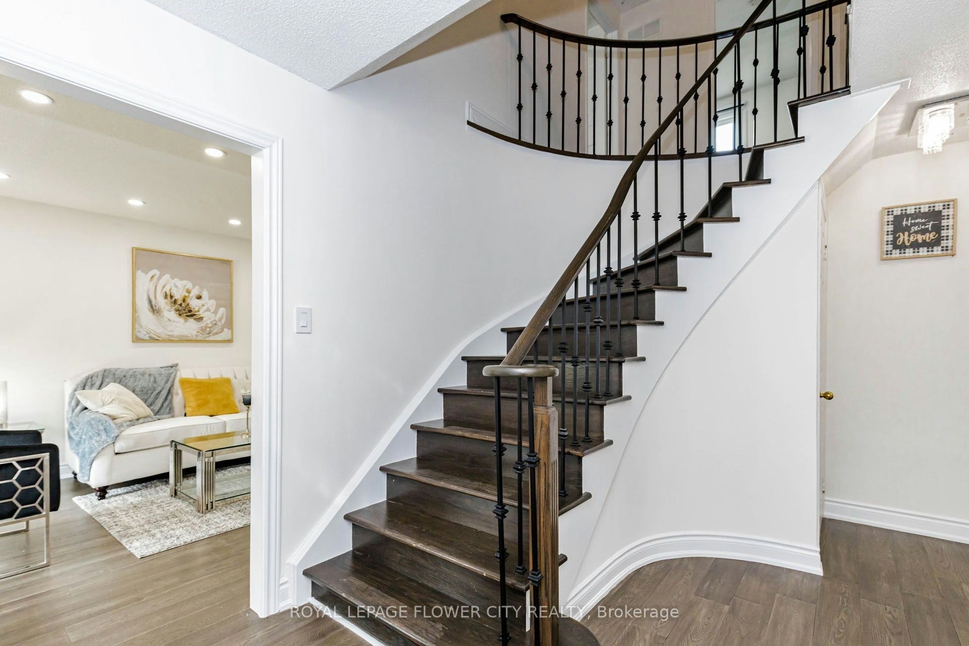1530 Somergrove Crescent, Pickering, ON, L1X 2K7 - 5