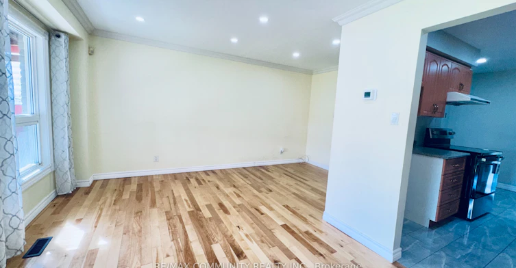 45 Shepmore Terrace, Toronto, ON, M1B 3H3 - 6