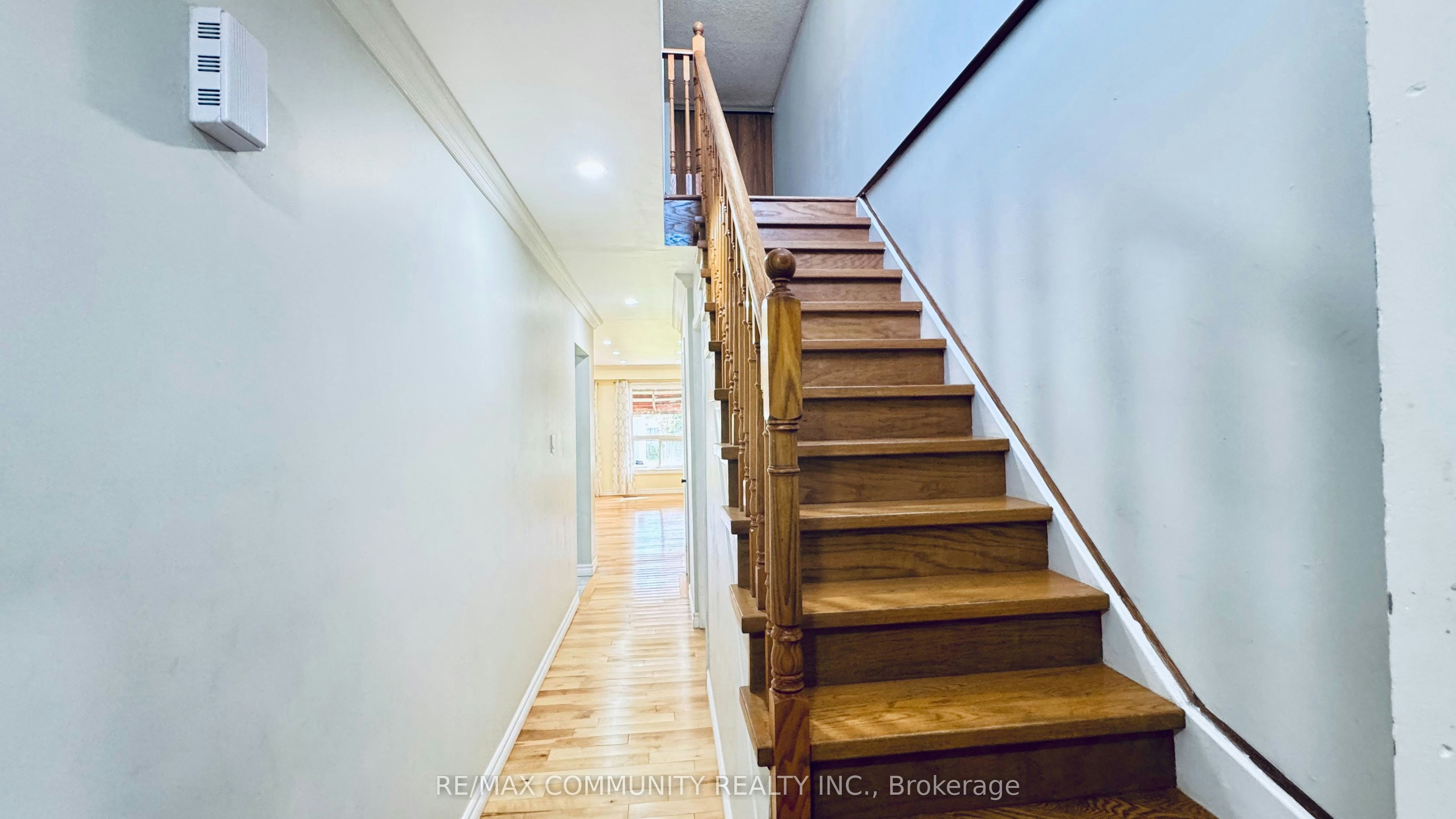45 Shepmore Terrace, Toronto, ON, M1B 3H3 - 2