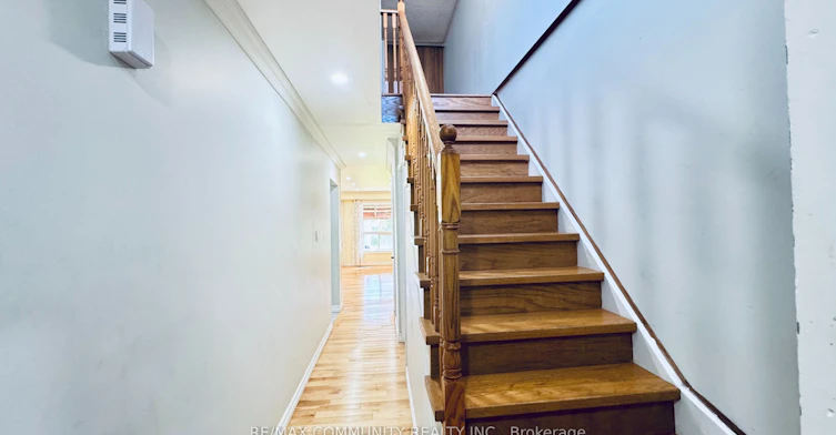 45 Shepmore Terrace, Toronto, ON, M1B 3H3 - 2