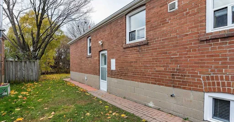 Bsmt-1356 Warden Avenue, Toronto, ON, M1R 2S2 - 4