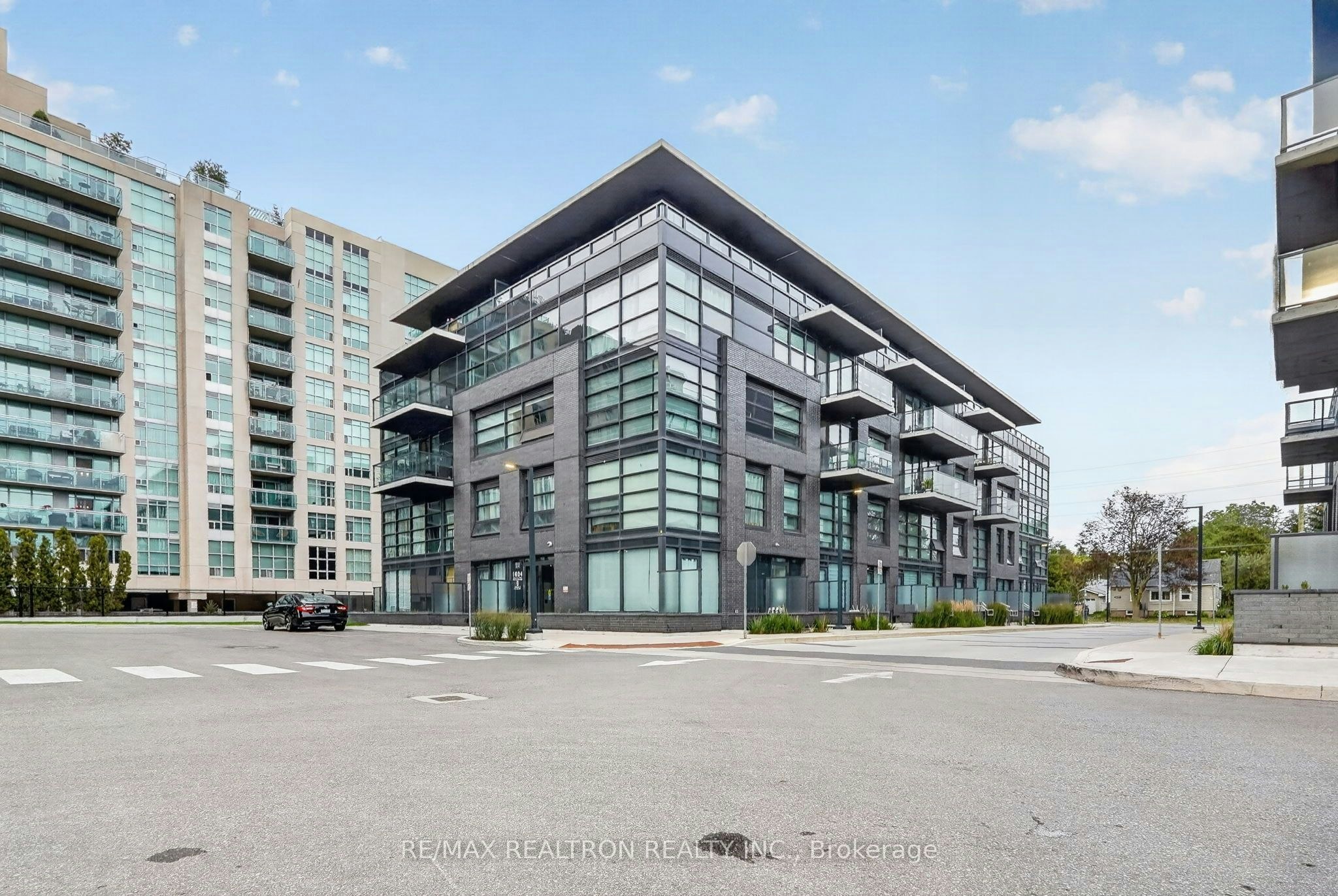 108 B-1604 Charles Street, Whitby, ON, L1N 0P2 - 3