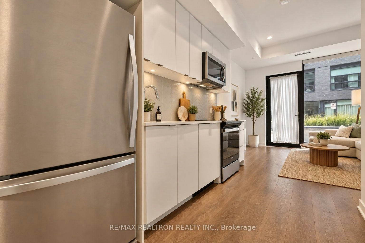 108 B-1604 Charles Street, Whitby, ON, L1N 0P2 - 25