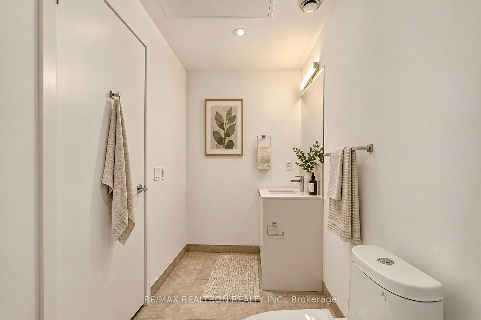 108 B-1604 Charles Street, Whitby, ON, L1N 0P2 - 36