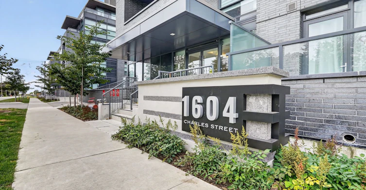 108 B-1604 Charles Street, Whitby, ON, L1N 0P2 - 2