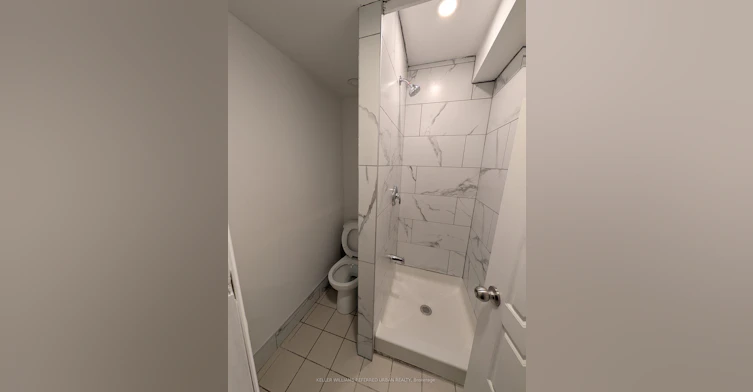 Basement-2979 Lawrence Avenue E, Toronto, ON, M1P 2V6 - 7