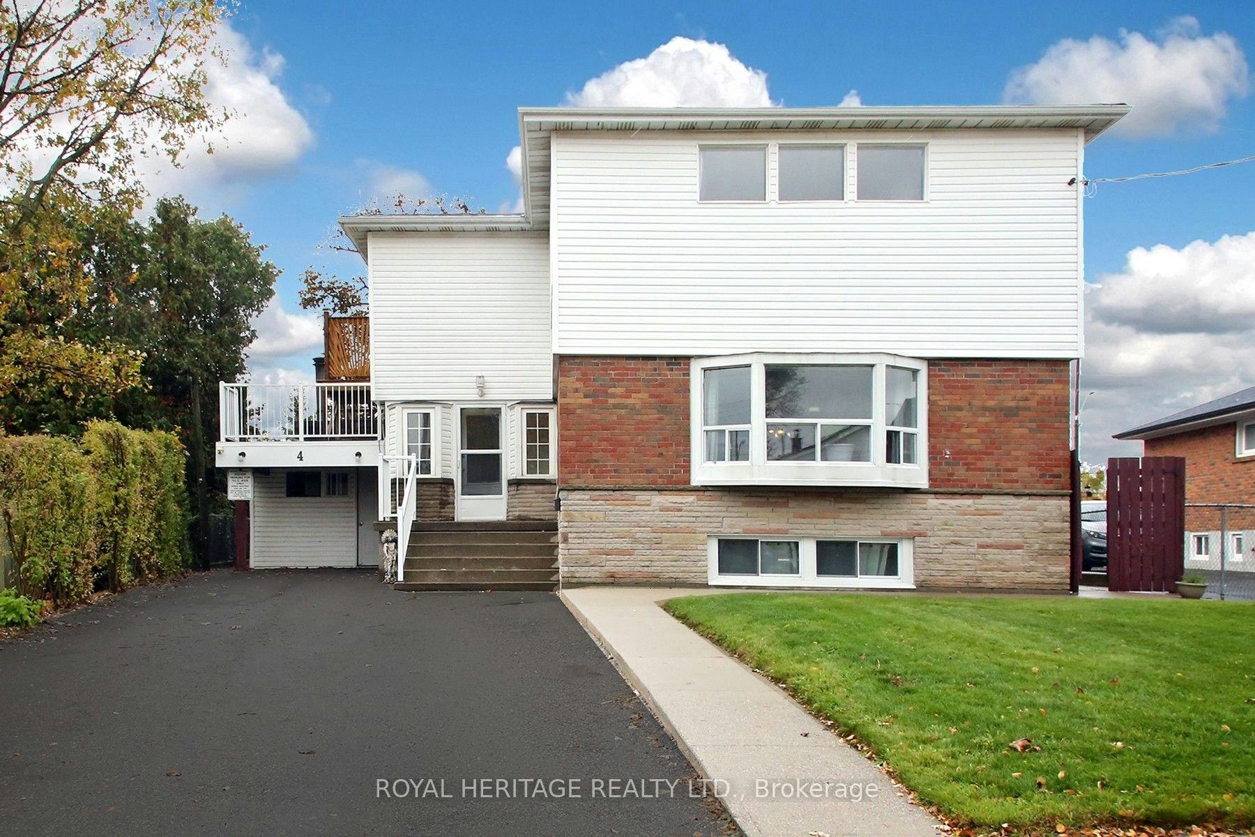 4 Brantwood Drive, Toronto, ON, M1H 2G6